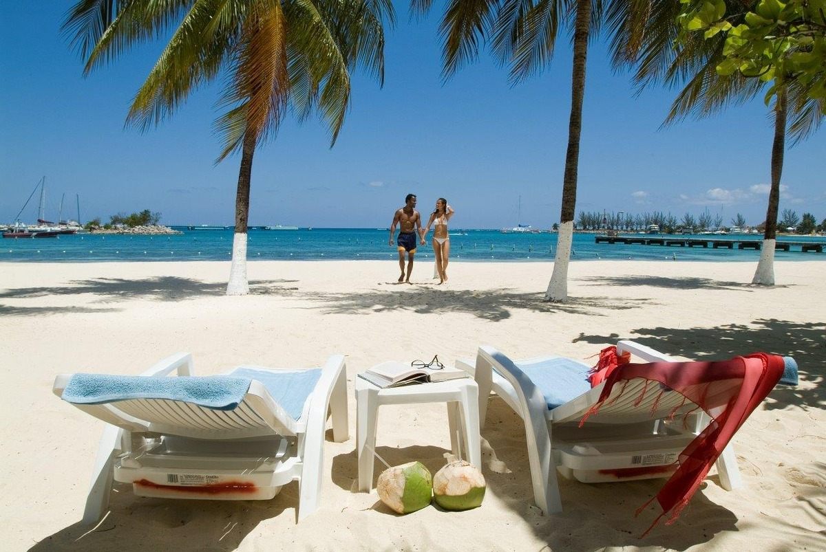 Ocho Rios Bay Beach