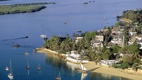 6 Reasons Why Lamu Should Be on Your Bucket List for 2016