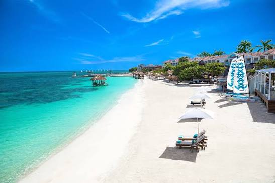 Jamaica Hotels Named Among Best Reviewed on The Expedia Insiders’ Select 2014 List