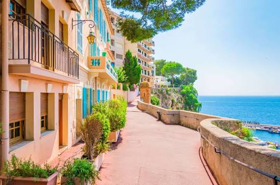 Enjoy Thermes Marins Spa Experience in Monaco